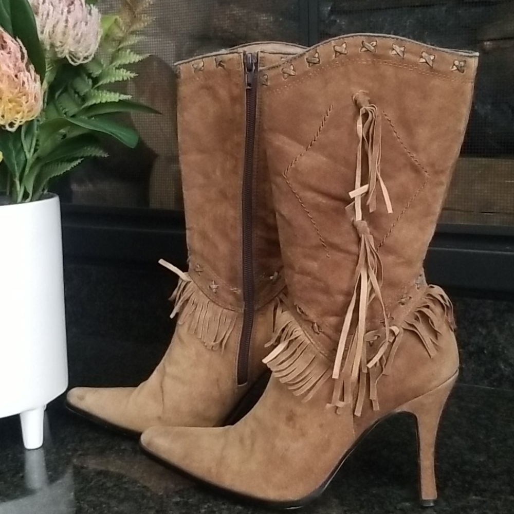 Fringe Suede Boots 7.5